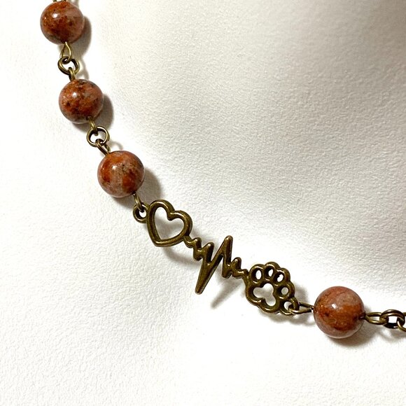 Genuine Red Jasper Short Necklace, Bronze Paw Print Heart Beat +Natural Gemstone - Picture 1 of 13